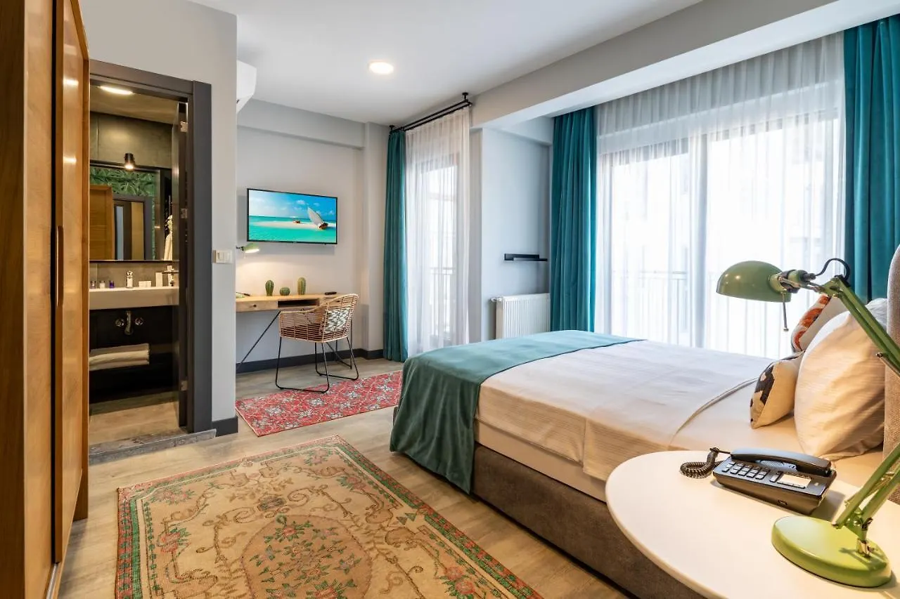 Green Parrot Hotel Istanbul