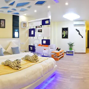 Hotel Royal Penguin Boutique & ****