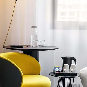 επισκεφθείτε το ξενοδοχείο